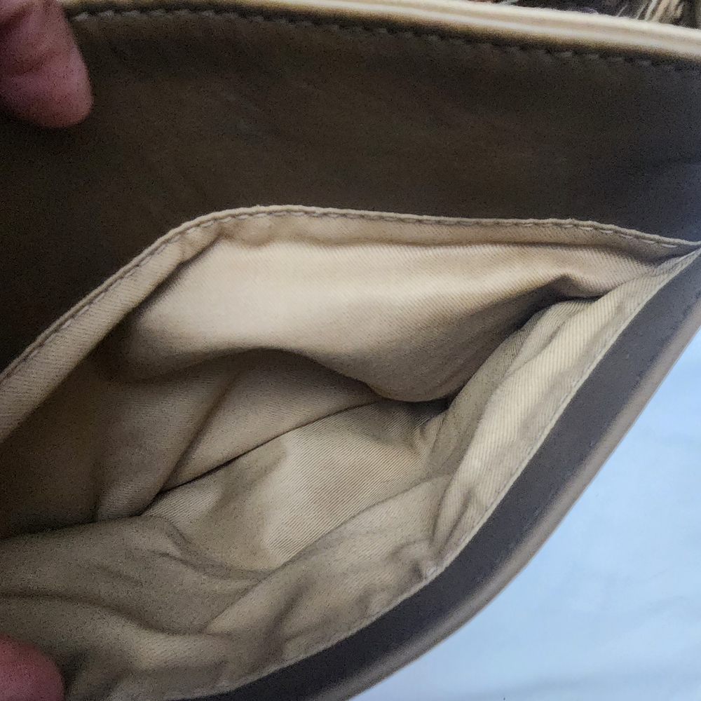 Vintage‎ Stone Mountain Taupe Leather Crossbody Shoulder Bag Classic Casual - Picture 6 of 12